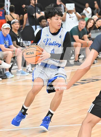 Thumbnail 1 in Valley Christian vs. Desert Pines (Section 7) photogallery.