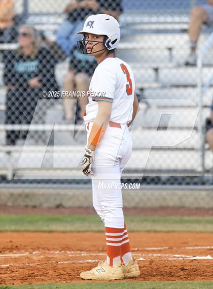 Thumbnail 1 in Sumner vs. Plant City (FHSAA 7A District Semifinal) photogallery.
