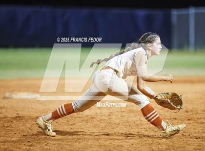 Thumbnail 3 in Sumner vs. Plant City (FHSAA 7A District Semifinal) photogallery.