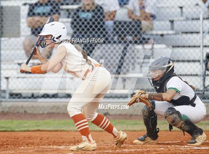 Thumbnail 2 in Sumner vs. Plant City (FHSAA 7A District Semifinal) photogallery.
