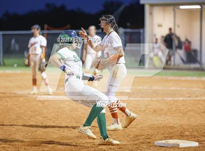 Thumbnail 3 in Sumner vs. Plant City (FHSAA 7A District Semifinal) photogallery.