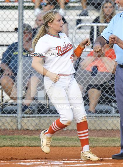 Thumbnail 1 in Sumner vs. Plant City (FHSAA 7A District Semifinal) photogallery.