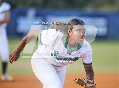 Thumbnail 1 in Sumner vs. Plant City (FHSAA 7A District Semifinal) photogallery.