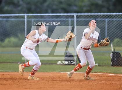 Thumbnail 3 in Sumner vs. Plant City (FHSAA 7A District Semifinal) photogallery.