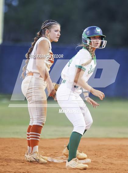 Thumbnail 1 in Sumner vs. Plant City (FHSAA 7A District Semifinal) photogallery.