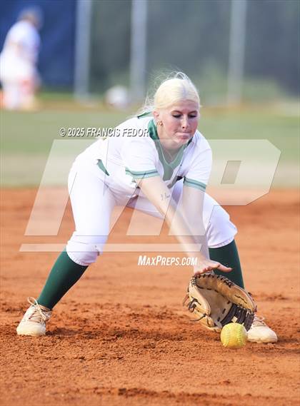 Thumbnail 3 in Sumner vs. Plant City (FHSAA 7A District Semifinal) photogallery.
