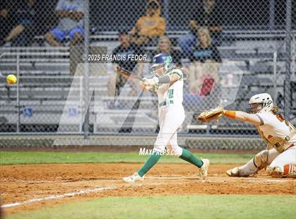 Thumbnail 1 in Sumner vs. Plant City (FHSAA 7A District Semifinal) photogallery.