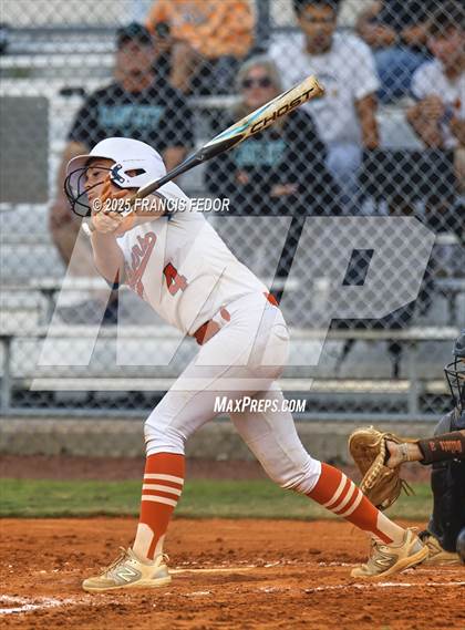 Thumbnail 3 in Sumner vs. Plant City (FHSAA 7A District Semifinal) photogallery.