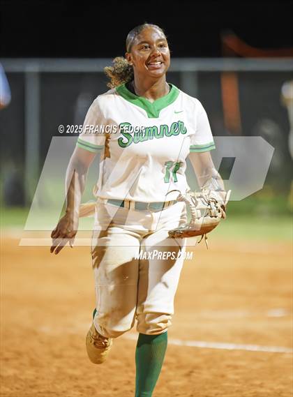 Thumbnail 1 in Sumner vs. Plant City (FHSAA 7A District Semifinal) photogallery.