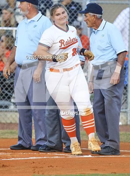 Thumbnail 2 in Sumner vs. Plant City (FHSAA 7A District Semifinal) photogallery.