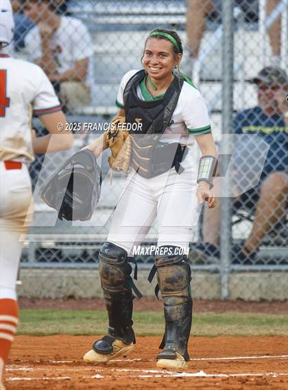 Thumbnail 1 in Sumner vs. Plant City (FHSAA 7A District Semifinal) photogallery.