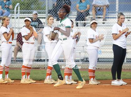 Thumbnail 1 in Sumner vs. Plant City (FHSAA 7A District Semifinal) photogallery.