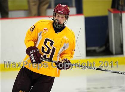 Thumbnail 3 in St. Joseph vs. New Canaan (FCIAC Final) photogallery.
