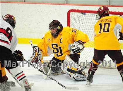 Thumbnail 2 in St. Joseph vs. New Canaan (FCIAC Final) photogallery.