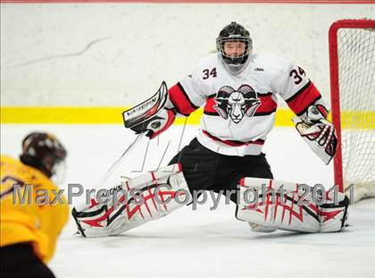 Thumbnail 1 in St. Joseph vs. New Canaan (FCIAC Final) photogallery.