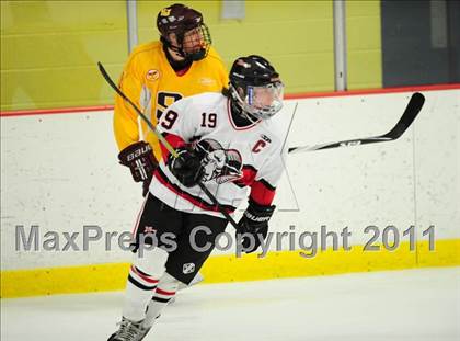 Thumbnail 1 in St. Joseph vs. New Canaan (FCIAC Final) photogallery.
