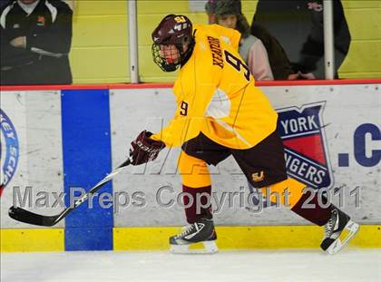 Thumbnail 1 in St. Joseph vs. New Canaan (FCIAC Final) photogallery.