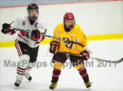 Thumbnail 1 in St. Joseph vs. New Canaan (FCIAC Final) photogallery.