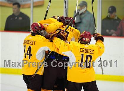 Thumbnail 3 in St. Joseph vs. New Canaan (FCIAC Final) photogallery.
