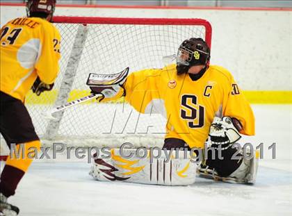 Thumbnail 1 in St. Joseph vs. New Canaan (FCIAC Final) photogallery.