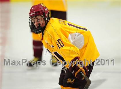 Thumbnail 2 in St. Joseph vs. New Canaan (FCIAC Final) photogallery.