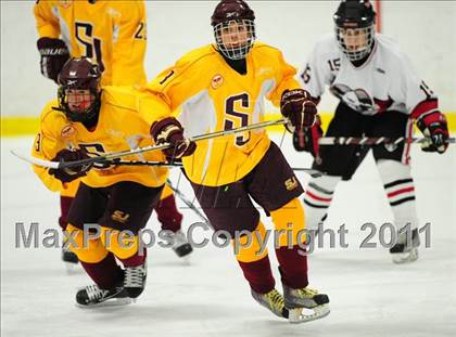 Thumbnail 1 in St. Joseph vs. New Canaan (FCIAC Final) photogallery.