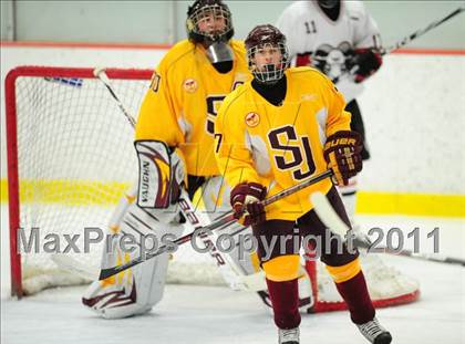 Thumbnail 2 in St. Joseph vs. New Canaan (FCIAC Final) photogallery.