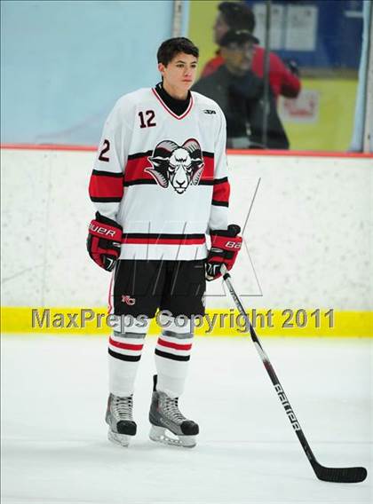 Thumbnail 3 in St. Joseph vs. New Canaan (FCIAC Final) photogallery.