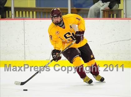 Thumbnail 3 in St. Joseph vs. New Canaan (FCIAC Final) photogallery.