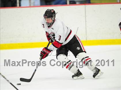 Thumbnail 1 in St. Joseph vs. New Canaan (FCIAC Final) photogallery.