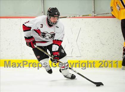 Thumbnail 3 in St. Joseph vs. New Canaan (FCIAC Final) photogallery.