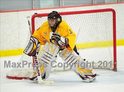 Thumbnail 1 in St. Joseph vs. New Canaan (FCIAC Final) photogallery.