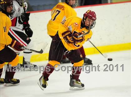 Thumbnail 1 in St. Joseph vs. New Canaan (FCIAC Final) photogallery.