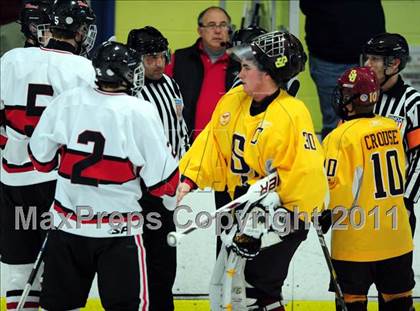 Thumbnail 3 in St. Joseph vs. New Canaan (FCIAC Final) photogallery.