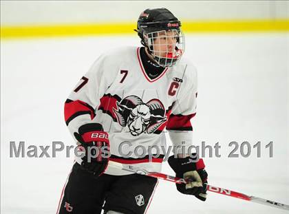 Thumbnail 2 in St. Joseph vs. New Canaan (FCIAC Final) photogallery.