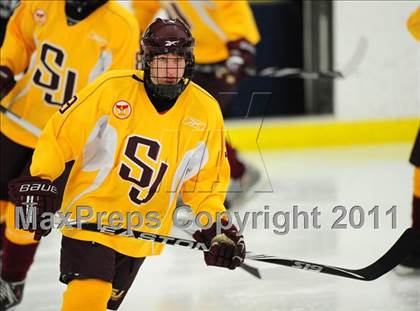 Thumbnail 2 in St. Joseph vs. New Canaan (FCIAC Final) photogallery.