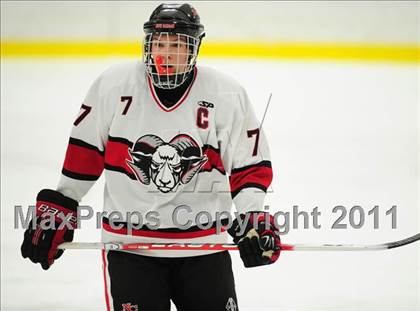 Thumbnail 2 in St. Joseph vs. New Canaan (FCIAC Final) photogallery.