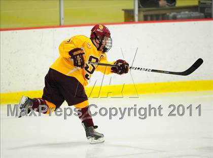 Thumbnail 3 in St. Joseph vs. New Canaan (FCIAC Final) photogallery.