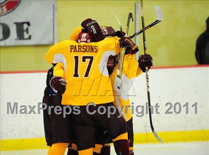 Thumbnail 1 in St. Joseph vs. New Canaan (FCIAC Final) photogallery.