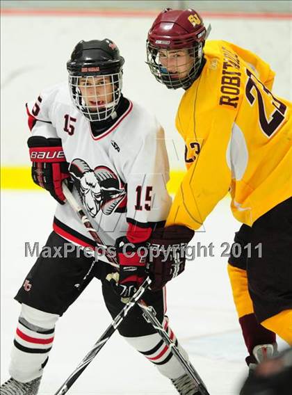 Thumbnail 1 in St. Joseph vs. New Canaan (FCIAC Final) photogallery.