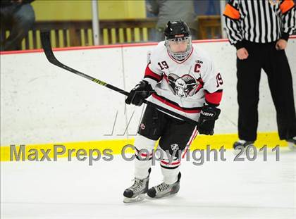 Thumbnail 3 in St. Joseph vs. New Canaan (FCIAC Final) photogallery.