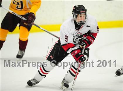 Thumbnail 3 in St. Joseph vs. New Canaan (FCIAC Final) photogallery.