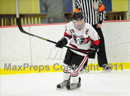 Thumbnail 2 in St. Joseph vs. New Canaan (FCIAC Final) photogallery.