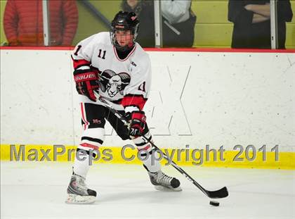 Thumbnail 3 in St. Joseph vs. New Canaan (FCIAC Final) photogallery.