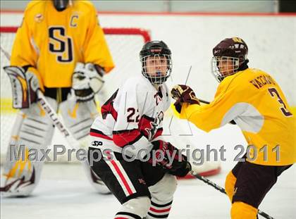 Thumbnail 1 in St. Joseph vs. New Canaan (FCIAC Final) photogallery.