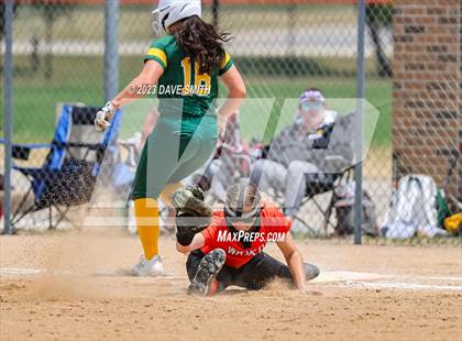 Thumbnail 2 in Waukon vs Beckman (West Delaware Invitational) photogallery.
