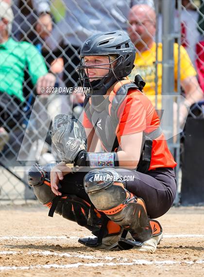 Thumbnail 3 in Waukon vs Beckman (West Delaware Invitational) photogallery.
