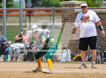 Thumbnail 1 in Waukon vs Beckman (West Delaware Invitational) photogallery.