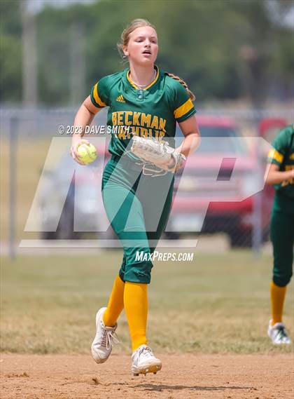 Thumbnail 2 in Waukon vs Beckman (West Delaware Invitational) photogallery.
