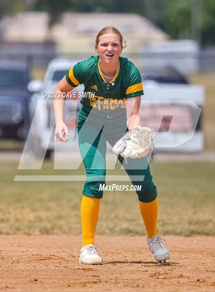 Thumbnail 3 in Waukon vs Beckman (West Delaware Invitational) photogallery.